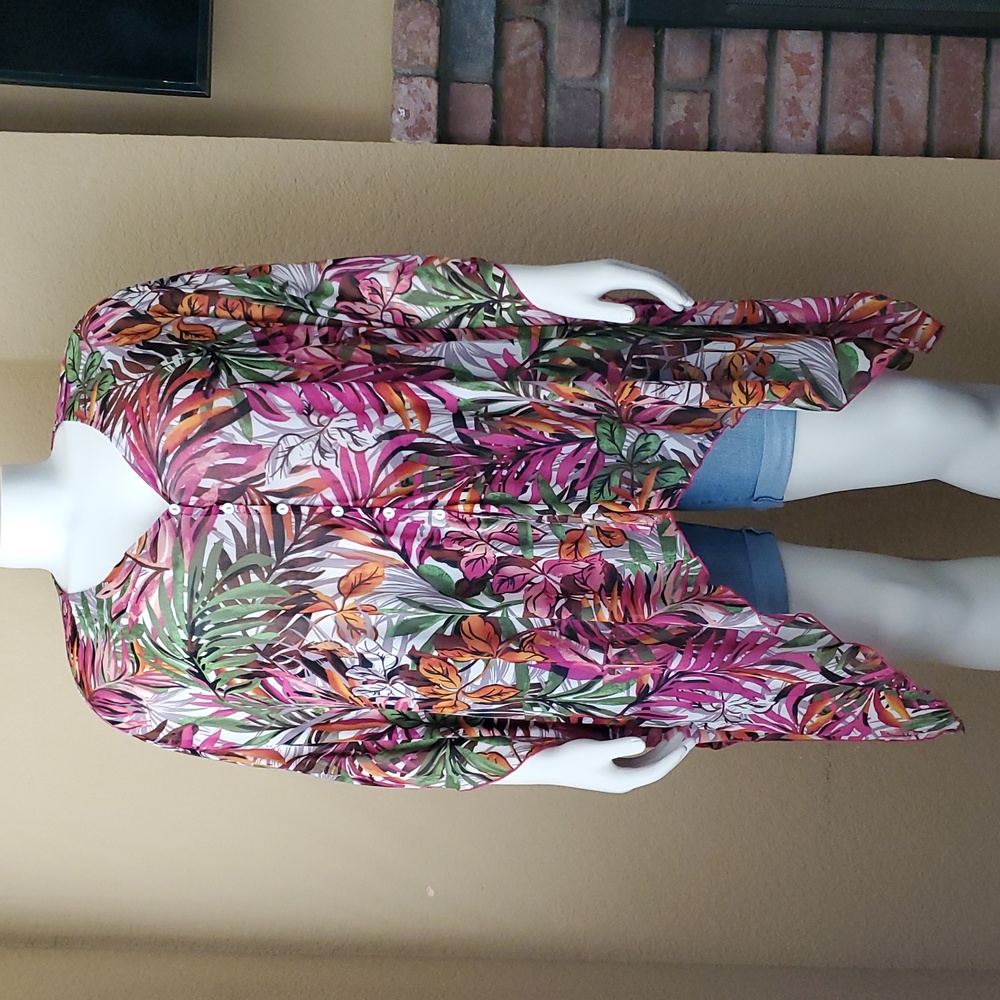 🆕️ CHA CHA VENTE Tropical Mesh Button Down Asymmetric Hem Batwing Top SIZE: 2X